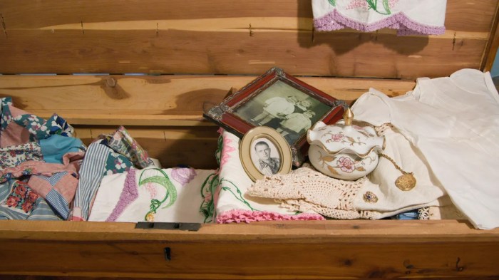Heirlooms and History: The Story Behind Antique Furniture